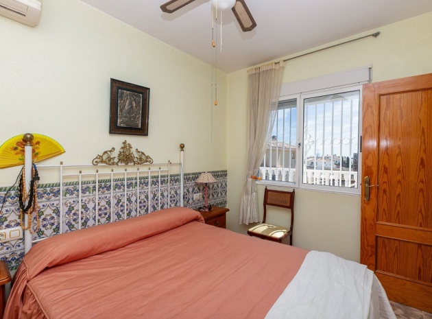 Revente - Villa - Orihuela - Orihuela Costa
