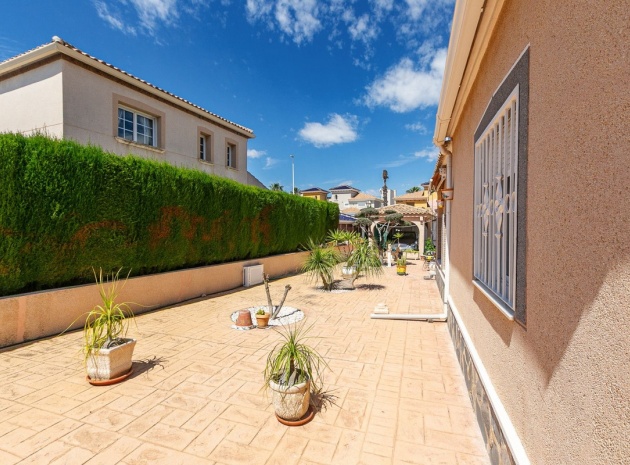 Revente - Villa - Orihuela - Orihuela Costa
