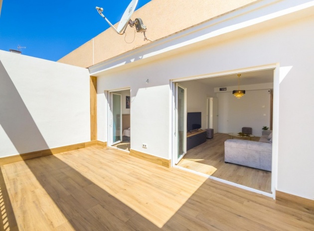 Resale - Apartment - Torrevieja - Playa Del Cura