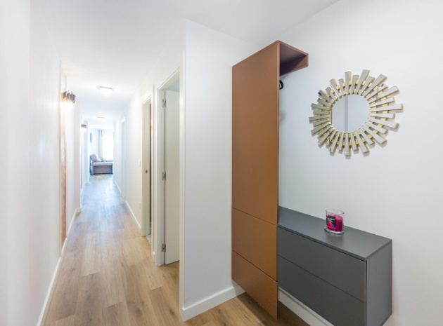 Resale - Apartment - Torrevieja - Playa Del Cura