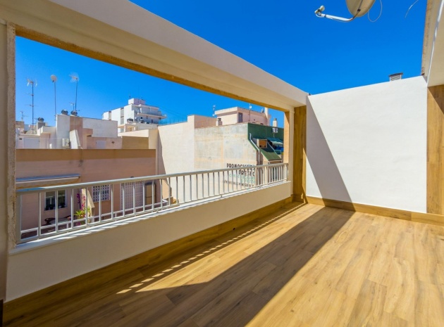 Resale - Apartment - Torrevieja - Playa Del Cura