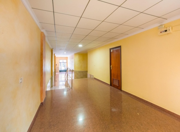 Resale - Apartment - Torrevieja - Playa Del Cura