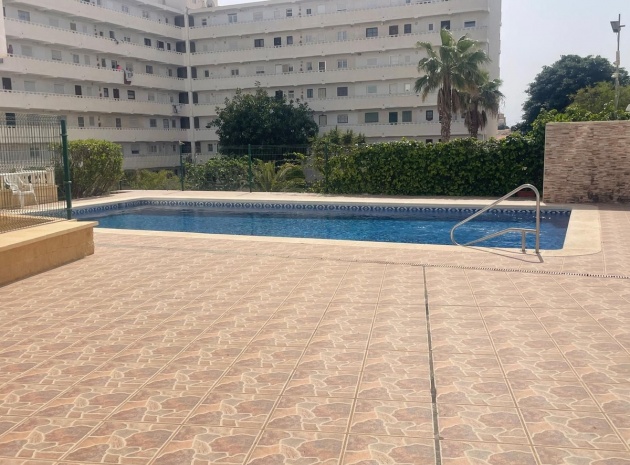 Återförsäljning - Lägenhet - Torrevieja - La Mata