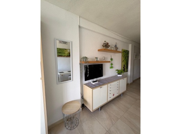 Återförsäljning - Lägenhet - Torrevieja - Torrevieja Centro