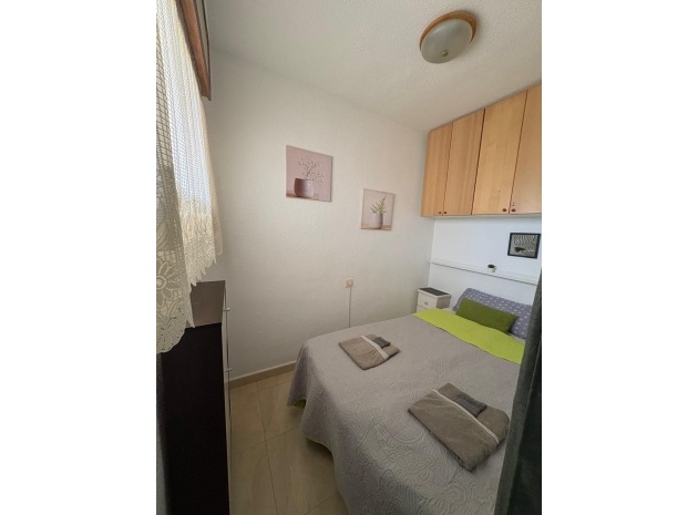 Återförsäljning - Lägenhet - Torrevieja - Torrevieja Centro