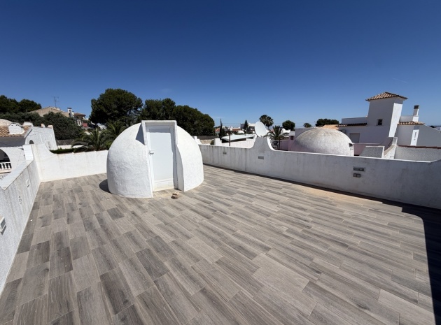 Wiederverkauf - Villa - Villamartin - Blue Lagoon