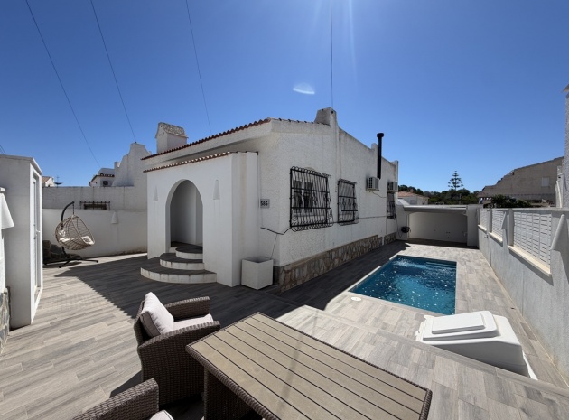 Wiederverkauf - Villa - Villamartin - Blue Lagoon
