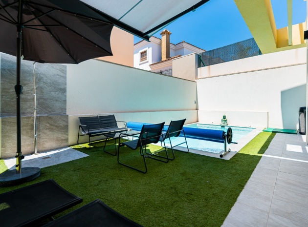 Återförsäljning - Villa - Los Montesinos - La Herrada