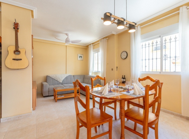 Wiederverkauf - Villa - Playa Flamenca - san jose