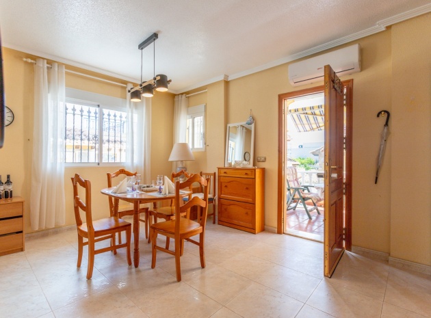 Wiederverkauf - Villa - Playa Flamenca - san jose