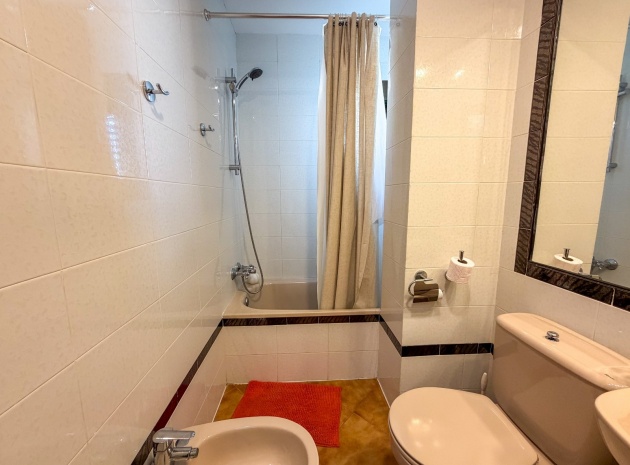 Återförsäljning - Lägenhet - Orihuela Costa - Cabo Roig