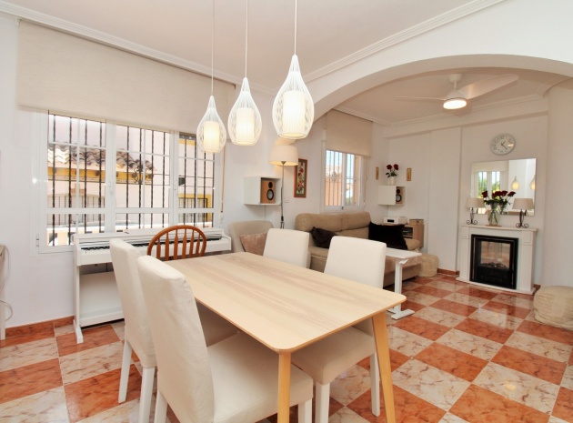 Wederverkoop - Villa - Cabo Roig - Lomas de Cabo Roig