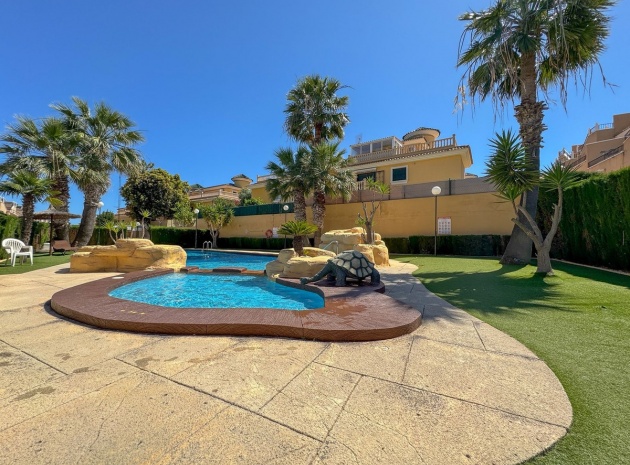 Wiederverkauf - Villa - Orihuela - Orihuela Costa