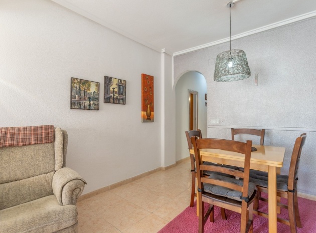 Återförsäljning - Lägenhet - Torrevieja - Torrevieja Centro