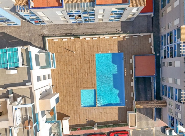 Wiederverkauf - Wohnung - Torrevieja - Torrevieja Centro