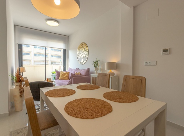 Wiederverkauf - Wohnung - Torrevieja - Torrevieja Centro