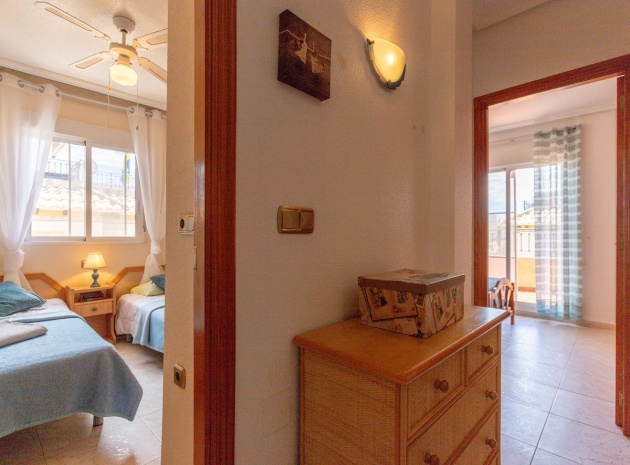 Wiederverkauf - Villa - Orihuela - La Zenia