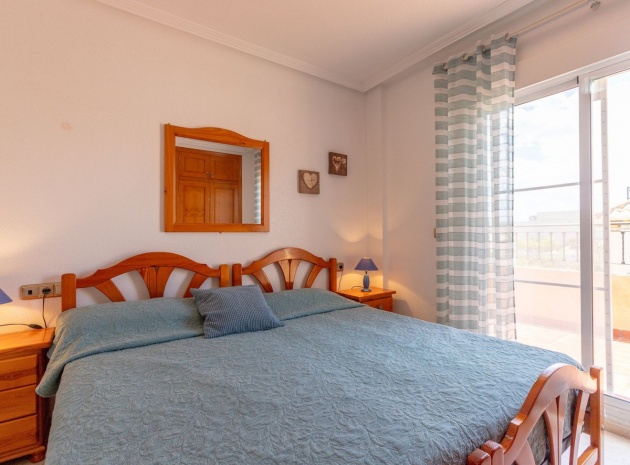 Wiederverkauf - Villa - Orihuela - La Zenia