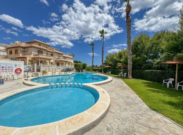Wiederverkauf - Villa - Orihuela - La Zenia
