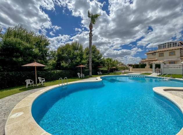 Wiederverkauf - Villa - Orihuela - La Zenia