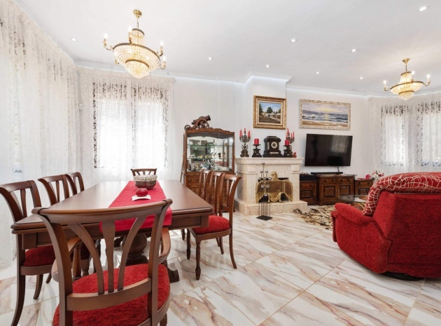 Återförsäljning - Villa - Orihuela - Campoamor