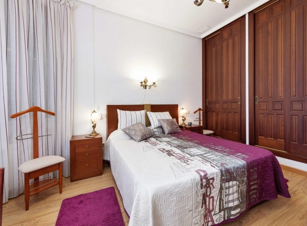 Återförsäljning - Villa - Orihuela - Campoamor