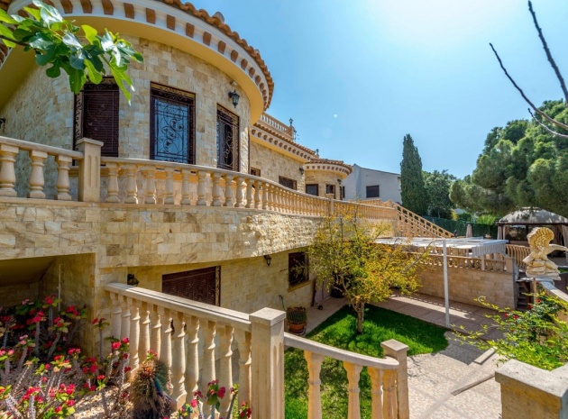 Återförsäljning - Villa - Orihuela - Campoamor