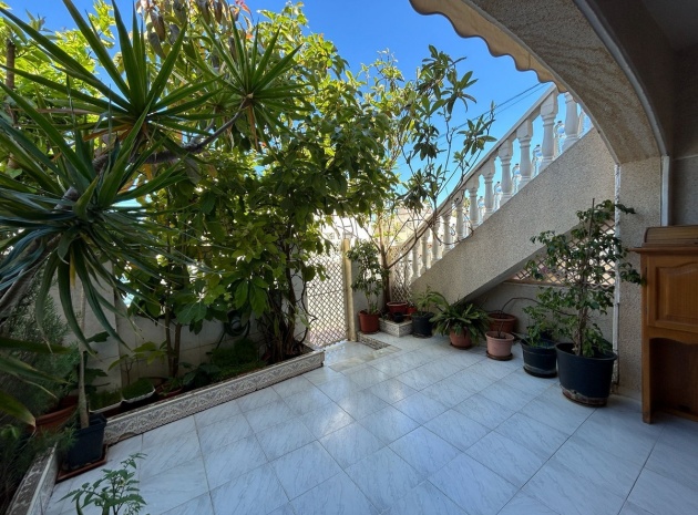 Wiederverkauf - Stadthaus - Torrevieja - Torrevieja Centro