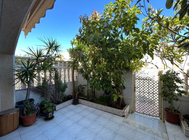 Wiederverkauf - Stadthaus - Torrevieja - Torrevieja Centro