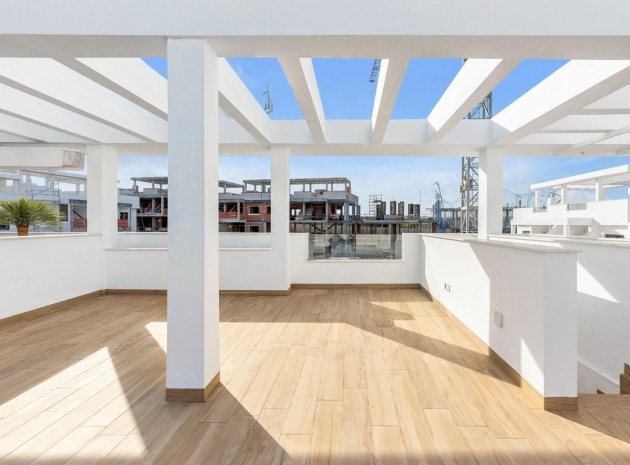 Återförsäljning - Lägenhet - Torrevieja - Torrevieja Centro