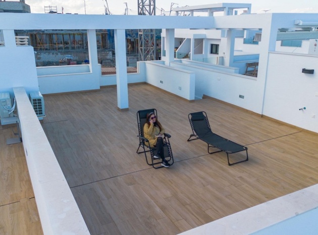 Återförsäljning - Lägenhet - Torrevieja - Torrevieja Centro