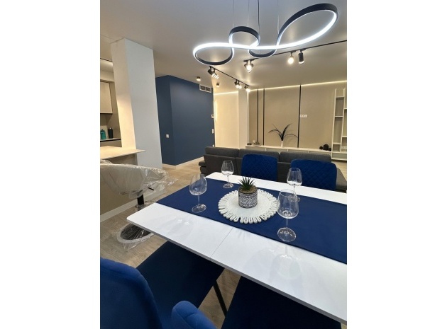 Wederverkoop - Appartement - Torrevieja - Torrevieja Centro