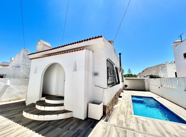 Wederverkoop - Villa - Orihuela - Villamartin