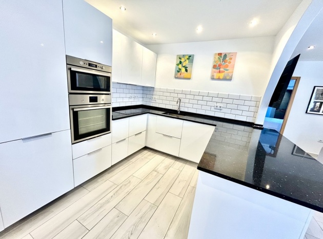 Wederverkoop - Villa - Orihuela - Villamartin