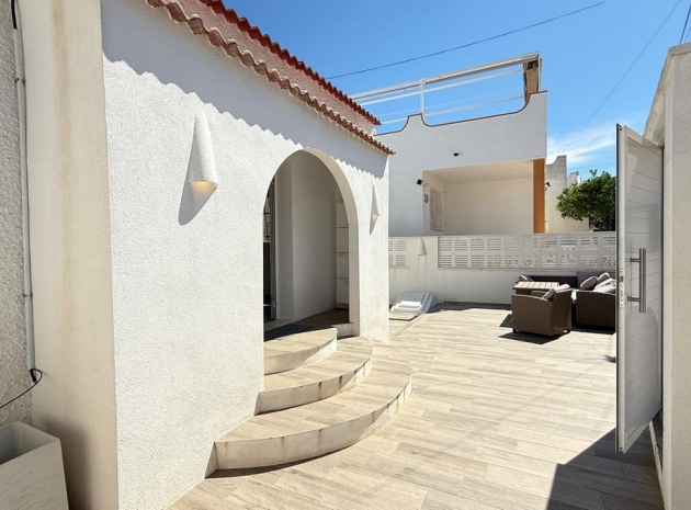Wederverkoop - Villa - Orihuela - Villamartin