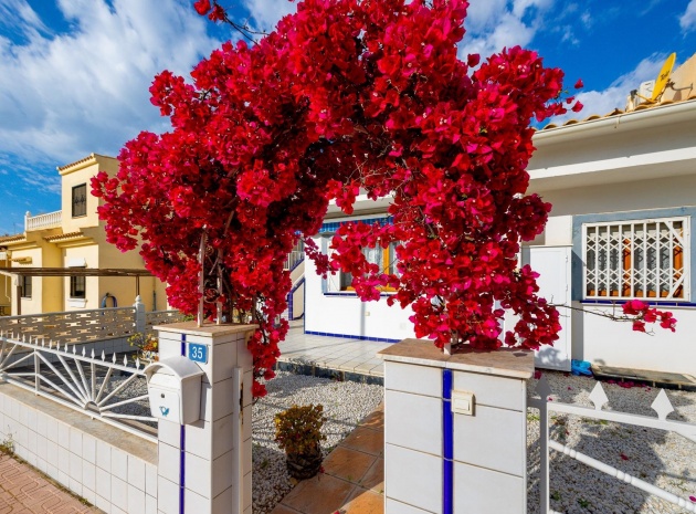 Återförsäljning - Villa - La Florida  - La Florida