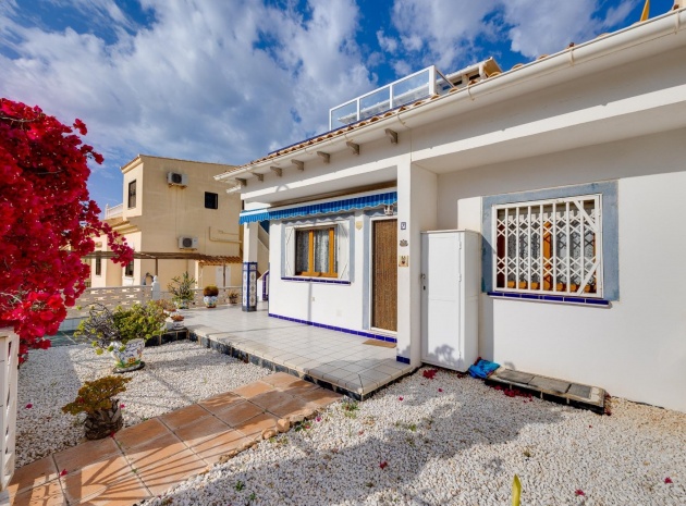 Återförsäljning - Villa - La Florida  - La Florida