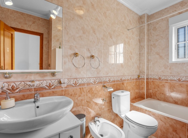 Wederverkoop - Villa - Cabo Roig - Lomas de Cabo Roig