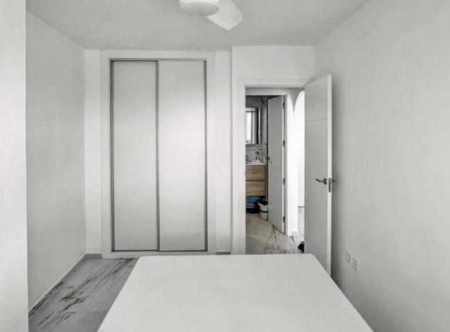 Wederverkoop - Appartement - Orihuela Costa - Punta Prima