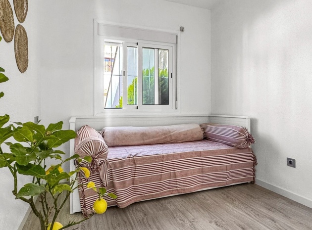 Wederverkoop - Bungalow - Torrevieja - Los balcones