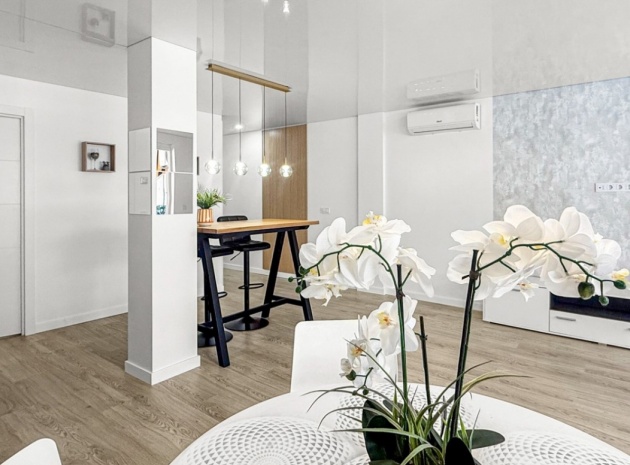 Wederverkoop - Appartement - Torrevieja - El Acequión - Los Náufragos