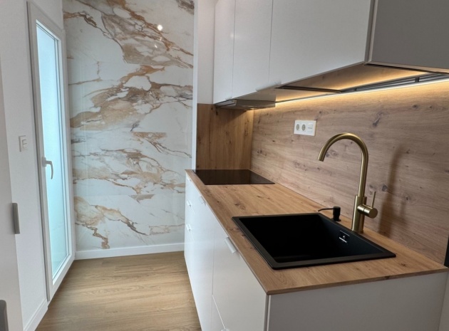 Wederverkoop - Appartement - Orihuela Costa - Punta Prima
