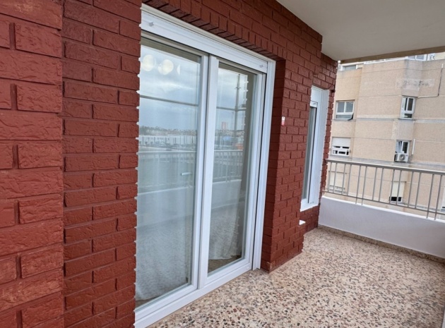 Wederverkoop - Appartement - Orihuela Costa - Punta Prima