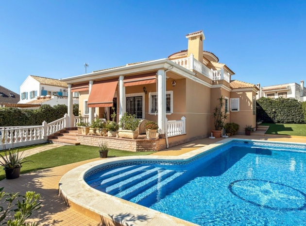 Wederverkoop - Villa - Torrevieja - Torrelamata - La Mata
