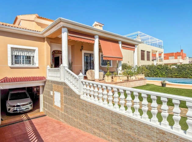 Wederverkoop - Villa - Torrevieja - Torrelamata - La Mata
