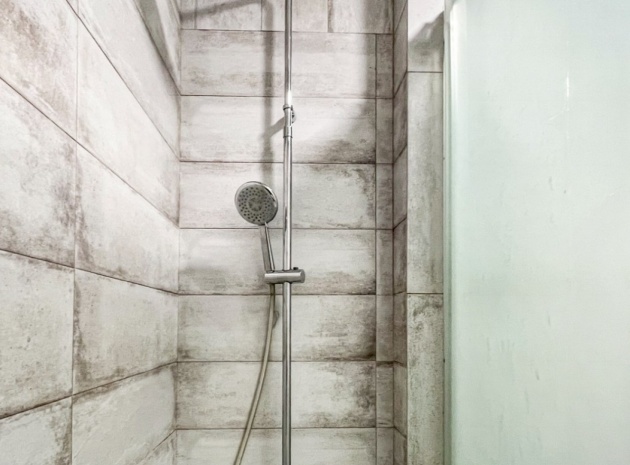 Wederverkoop - Appartement - Guardamar del Segura - Pueblo