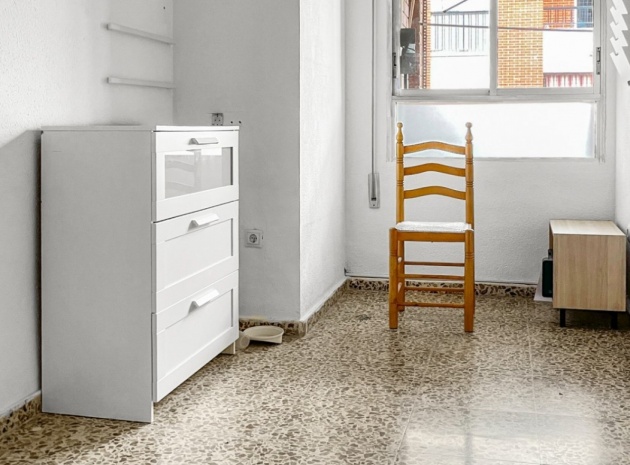 Wederverkoop - Appartement - Guardamar del Segura - Pueblo