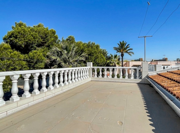 Wederverkoop - Herenhuis - Torrevieja - La Siesta - El Salado -  Torreta