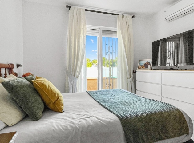 Wederverkoop - Herenhuis - Torrevieja - Los balcones