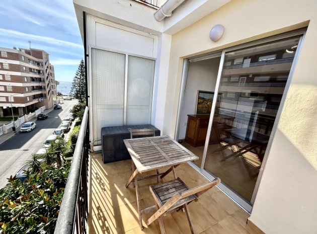 Resale - Apartment - Torrevieja - Torrevieja Centro